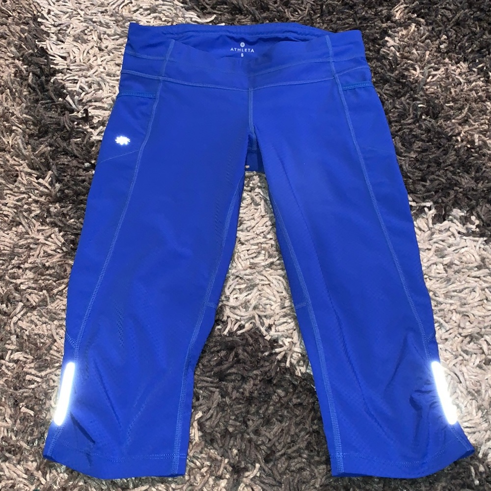 Athleta cropped gym pants size S good cond